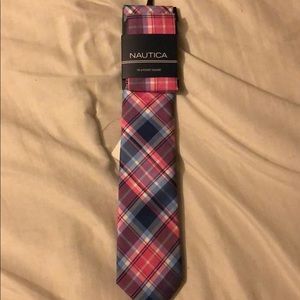 Nautica Tie and Pocket Square